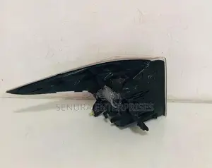 Toyota Prius W50 Tail Light Rh