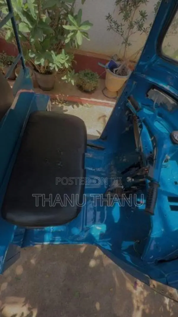 Bajaj RE 2 Stroke 2003