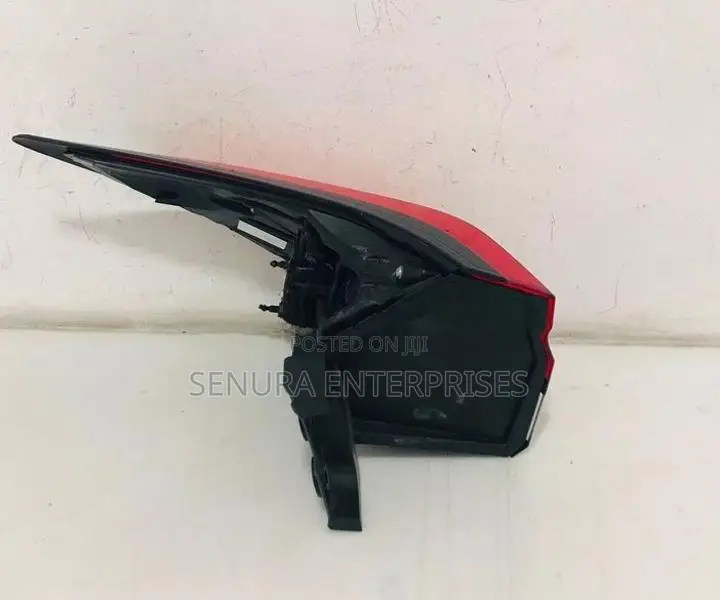 Nissan Note E13 Tail Light Rh