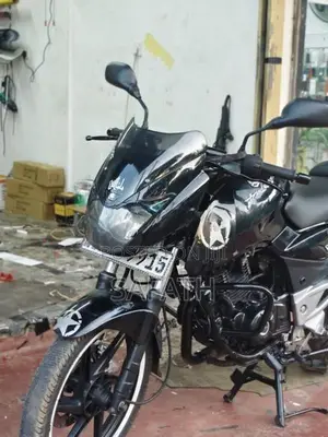 Bajaj Pulsar 180 2010