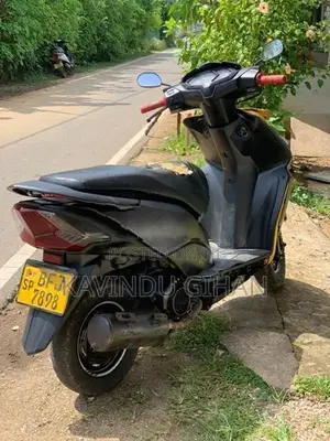 Honda Dio 2017