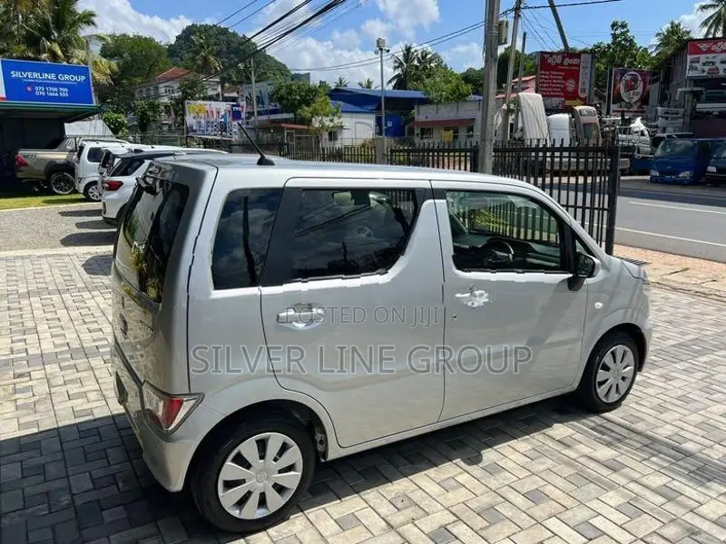 Suzuki Wagon R FX 2021