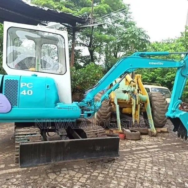 Komatsu PC40 Excavator