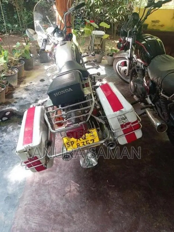 Honda CD 125 2004
