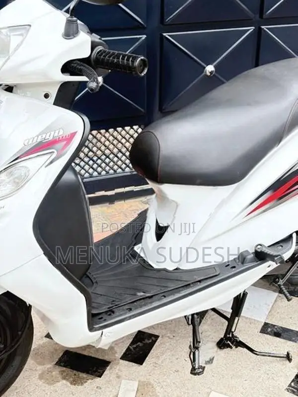 TVS Wego 110 2013