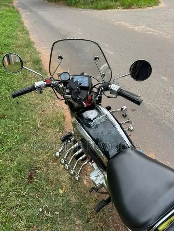 Honda CD 125 2001