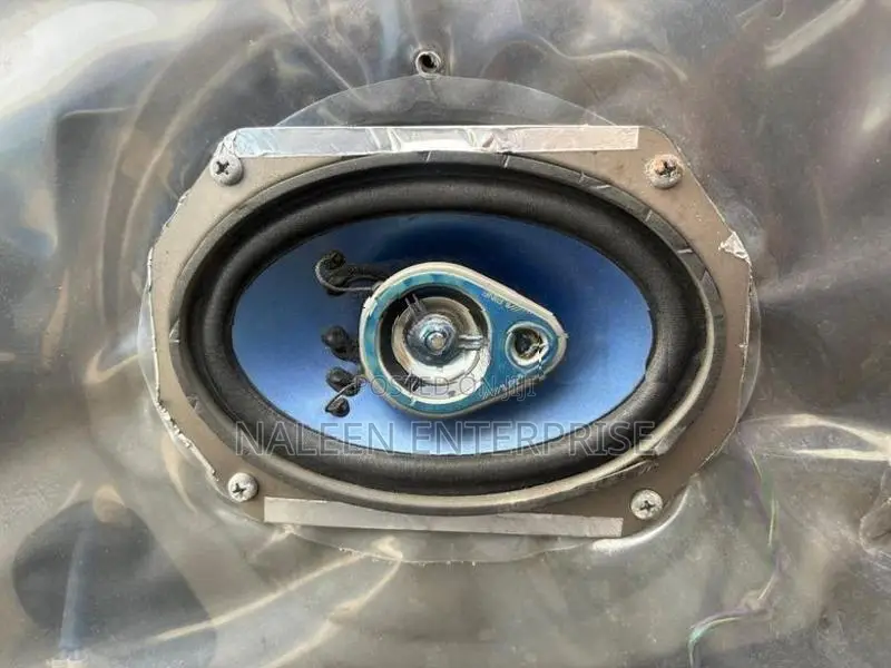 Nissan Caravan E25 GX Front Power Door Set