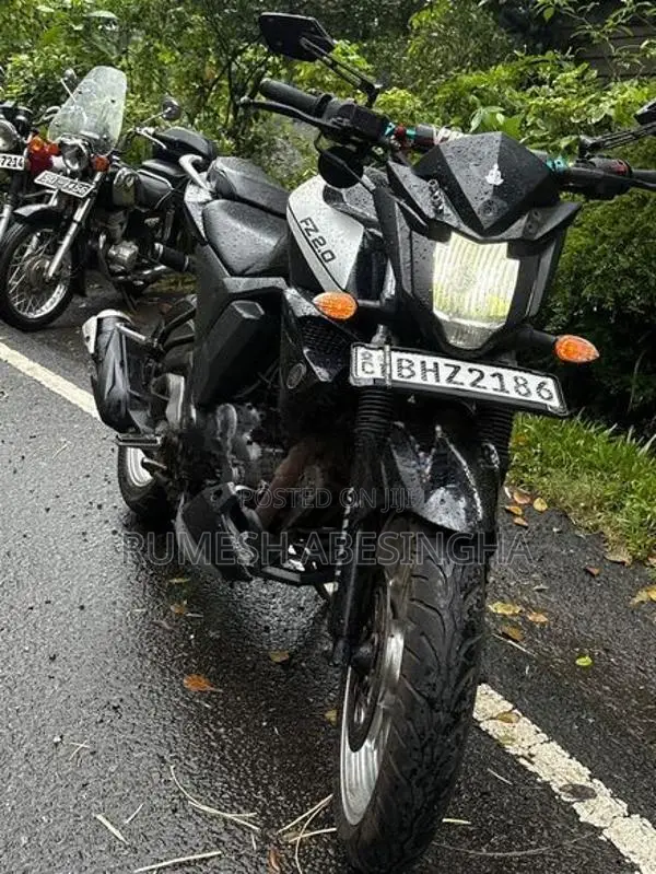 Yamaha FZ S 2017