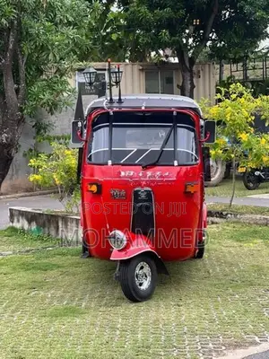 Bajaj RE 2006