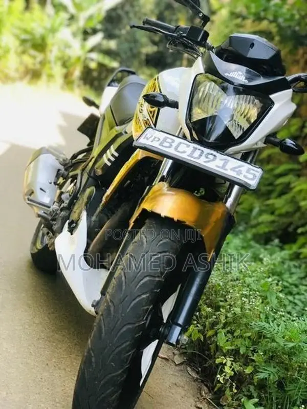 Yamaha FZ S 2015