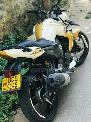 Yamaha FZ S 2015
