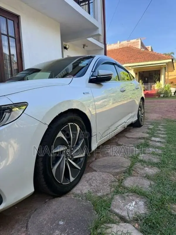 Honda Insight 2019