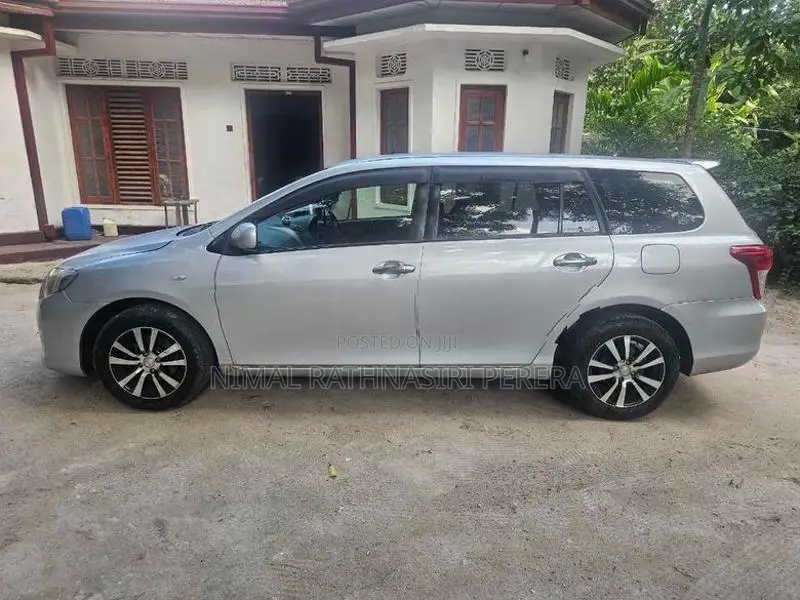 Toyota Axio Fielder 141 x 2011