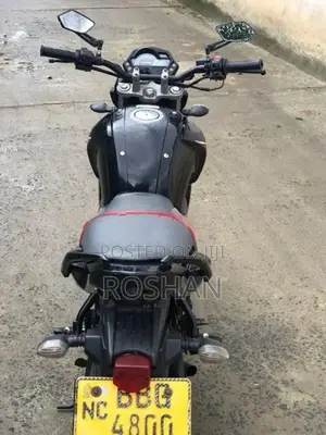 Yamaha FZ 2014