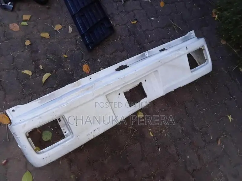 suzuki every DA17 Rare bumper