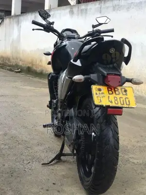 Yamaha FZ 2014