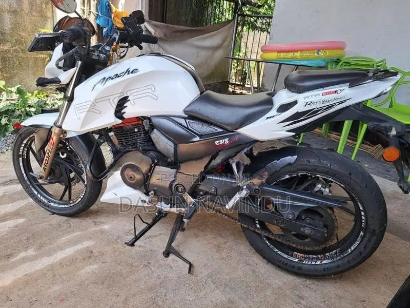 TVS Apache RTR 200 2017