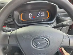 Daihatsu Mira L 2024