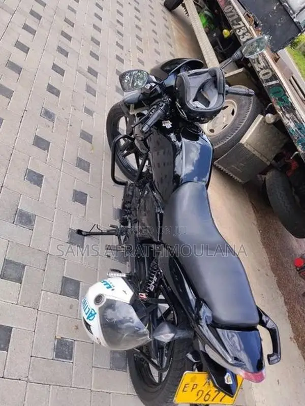 TVS Apache RTR 180 2012