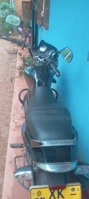 Bajaj Discover 125 2015