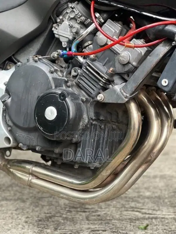 Honda Hornet CH 110 2014
