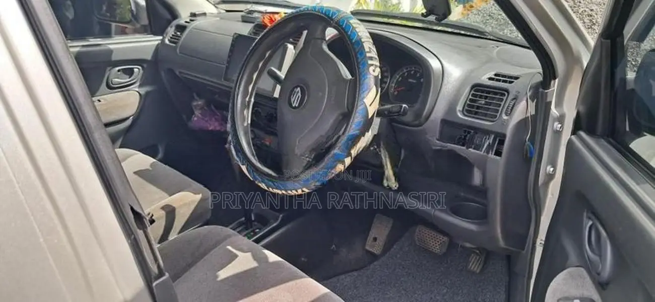 Suzuki Swift 2004