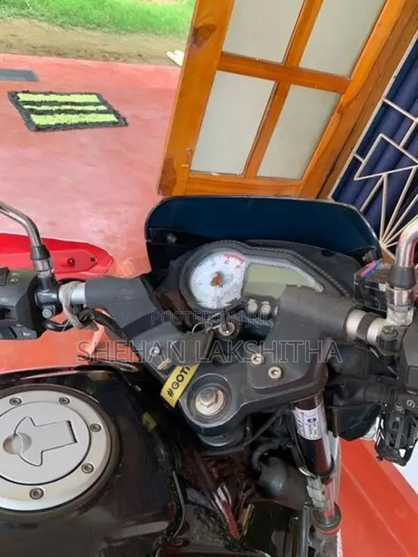 Bajaj Pulsar 150 2018