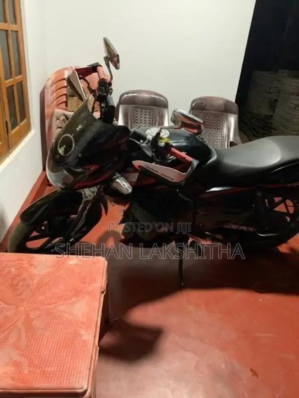 Bajaj Pulsar 150 2018