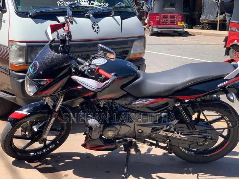Bajaj Pulsar 150 2018
