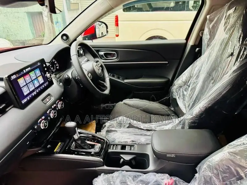 Honda Vezel Z premium AppleCar-P 2026