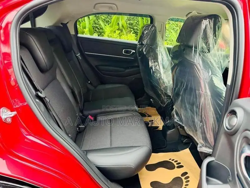 Honda Vezel Z premium AppleCar-P 2026