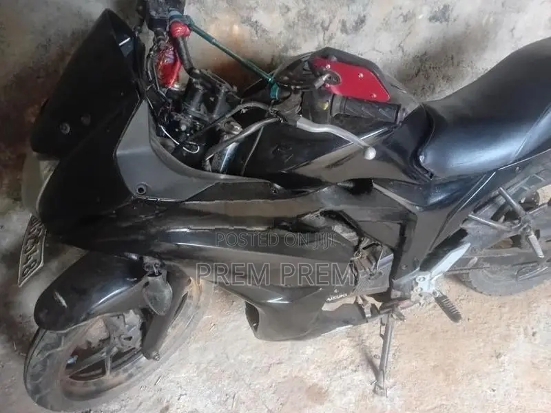 Suzuki Gixxer fi 2017