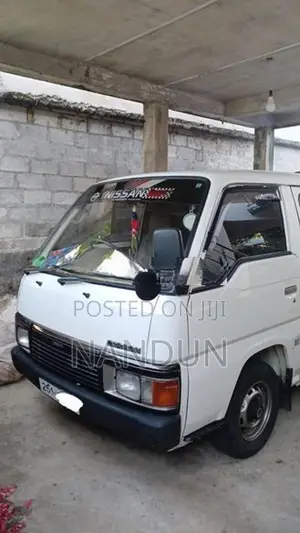 Nissan Caravan 1993