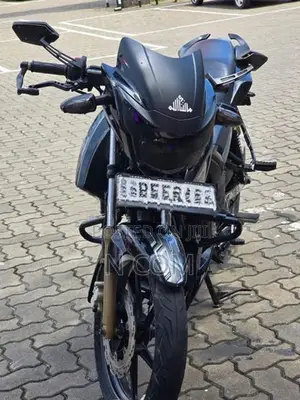 TVS Apache RTR 180 2016