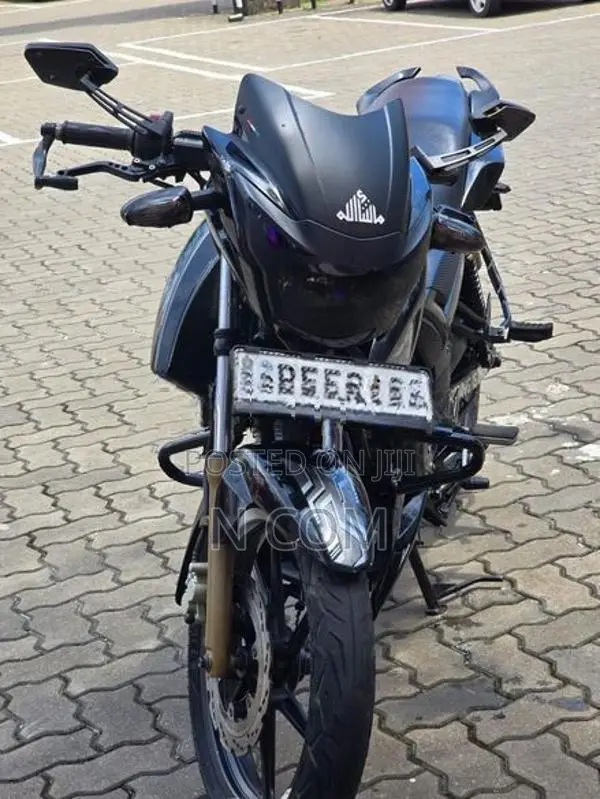 TVS Apache RTR 180 2016