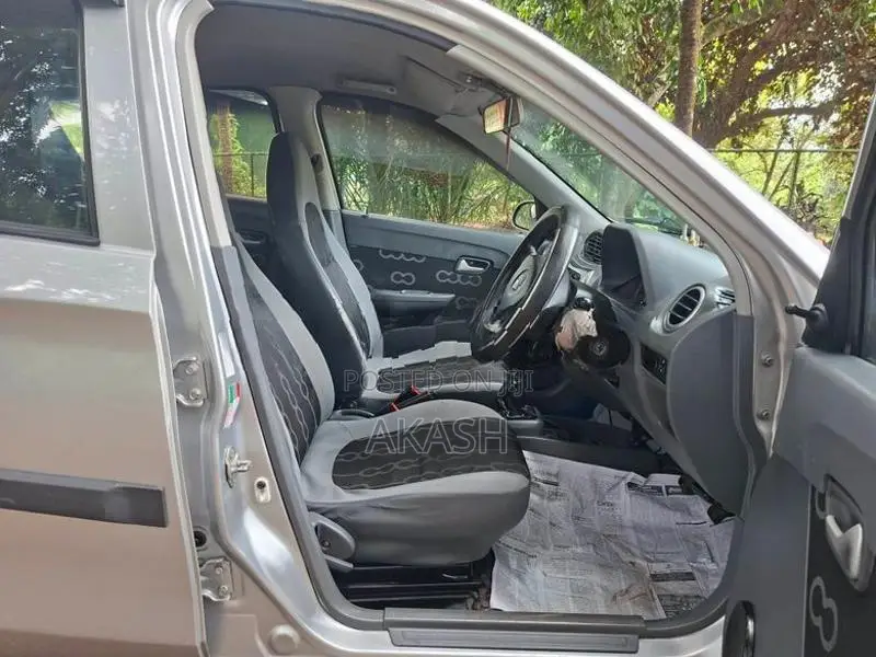 Suzuki Alto 2015
