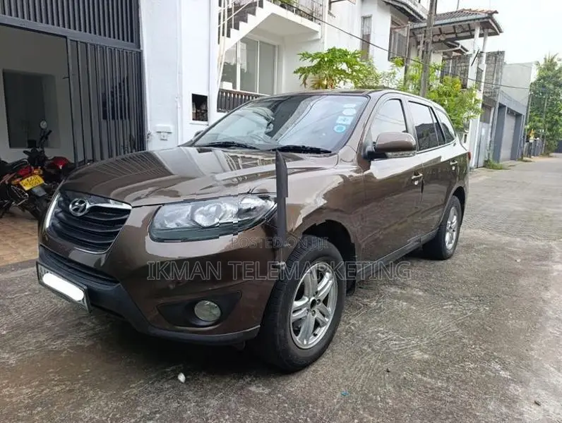 Hyundai Santa Fe 2011