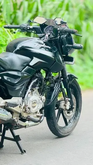 Bajaj Pulsar 150 2016