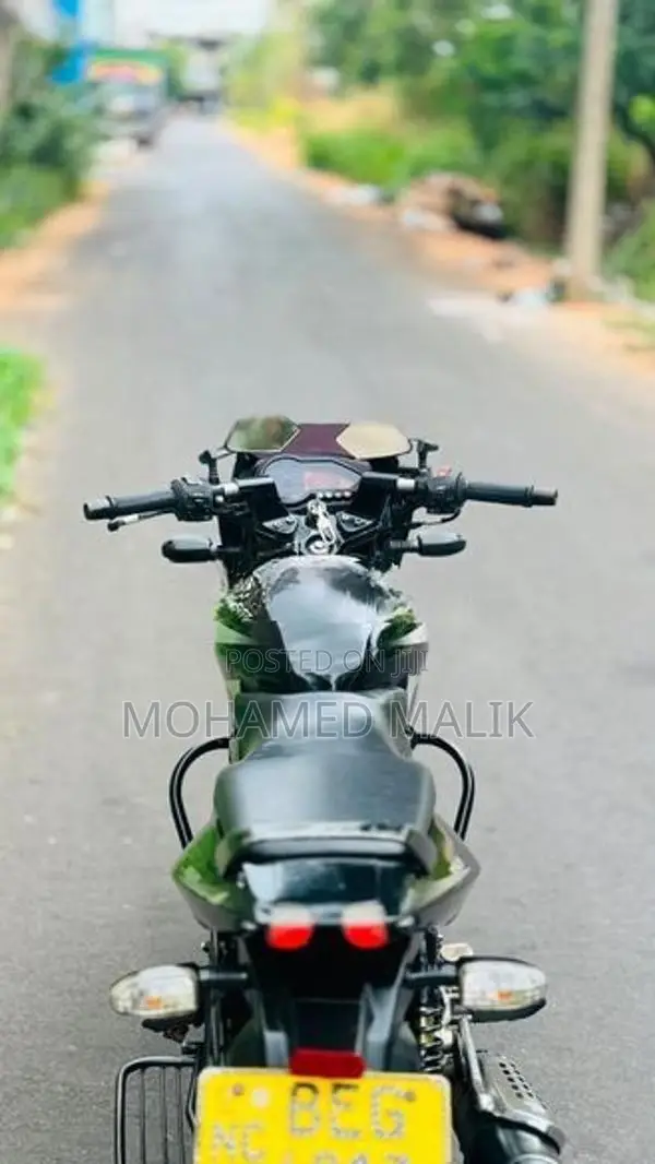 Bajaj Pulsar 150 2016