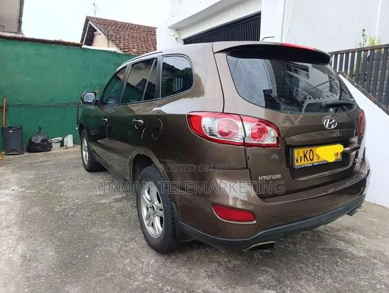 Hyundai Santa Fe 2011