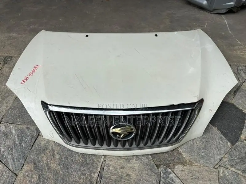 Toyota Harrier MHU38 Bonnet with Shell