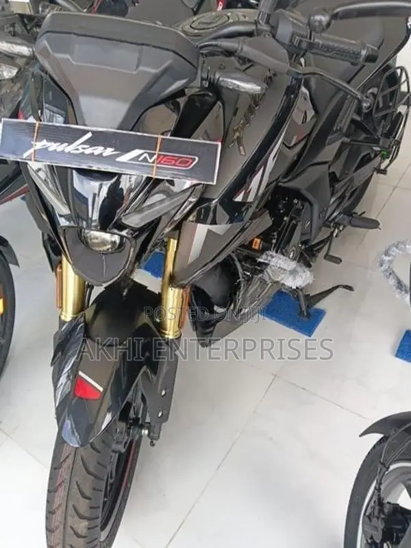 Bajaj Pulsar N160 Premium 2026