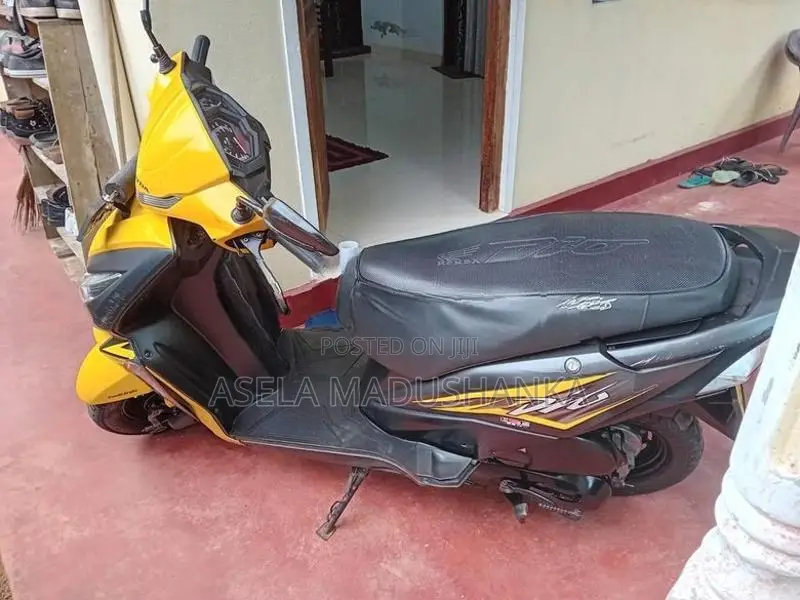 Honda Dio 2018