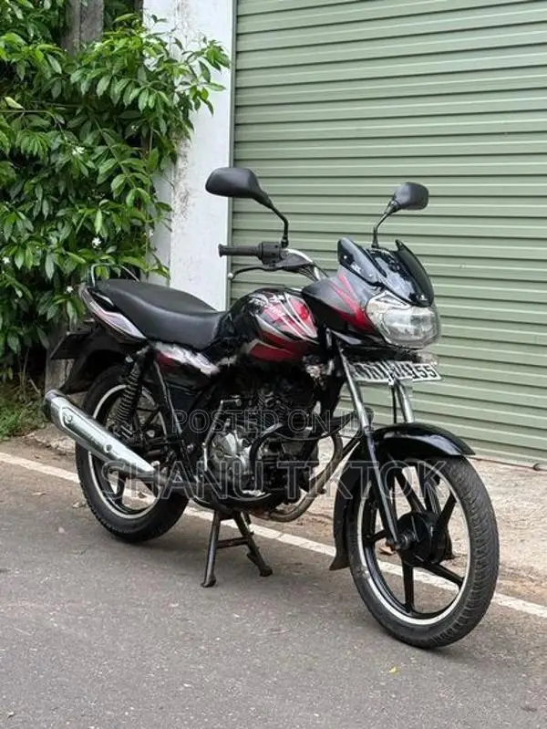 Bajaj Discover 2013