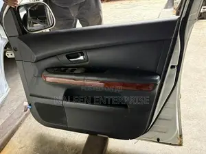 Toyota Harrier MHU38 Door Set with Mirrors