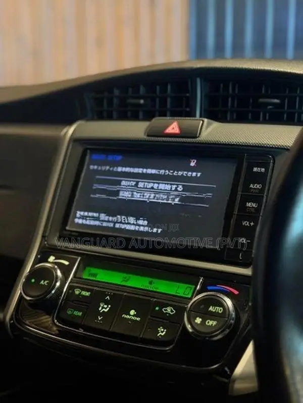 Toyota Axio 2024