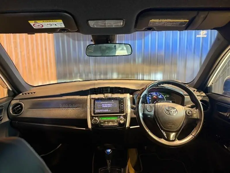 Toyota Axio 2024
