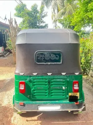 Bajaj RE 1999