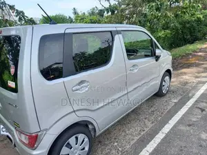Suzuki Wagon R FX 2025
