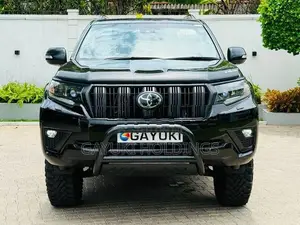Toyota Land Cruiser Prado Shadow Edition 2023